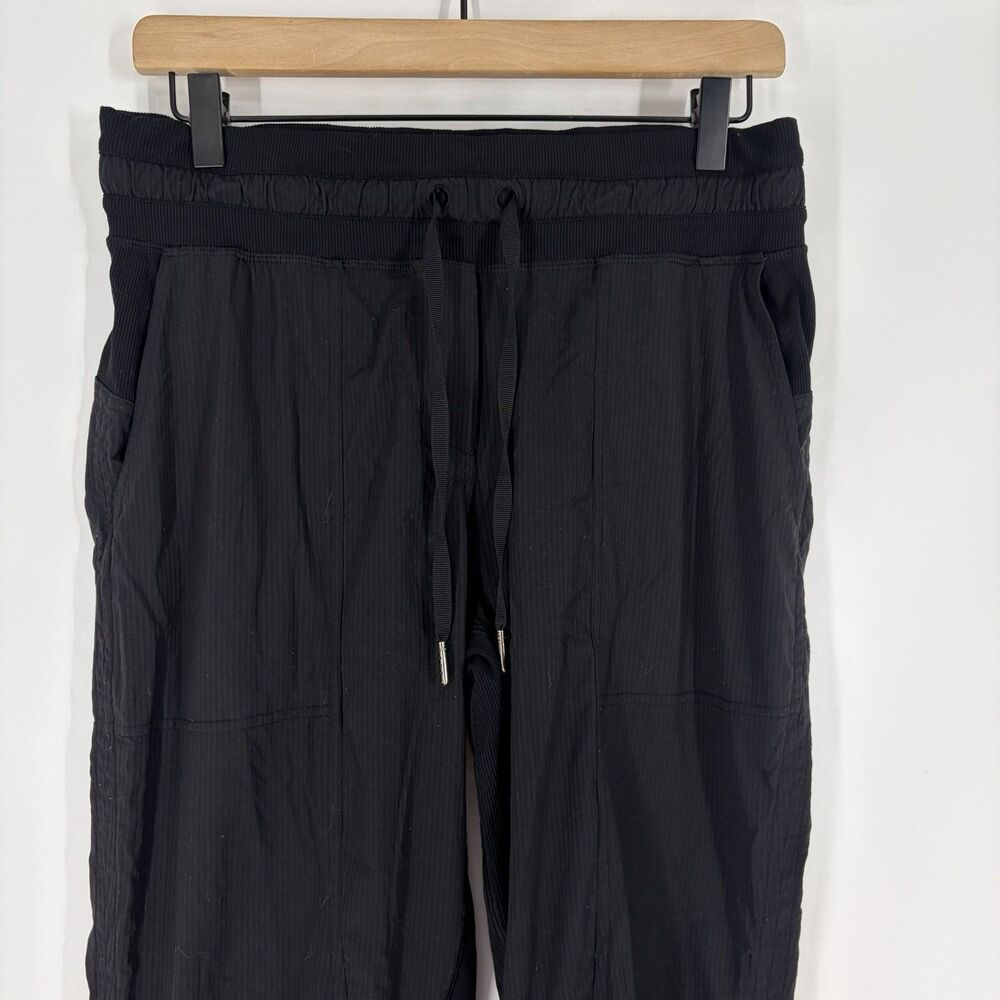 Lululemon Dance Studio Pants Size 8 Womens Black Mid Rise Yoga Capri Pull On - Picture 2 of 7